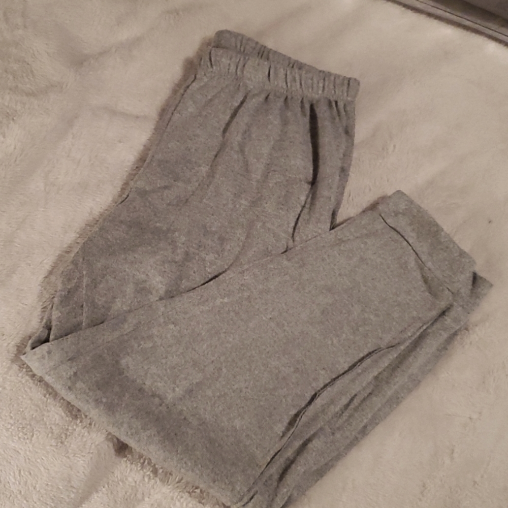 Pajama Set - Picture 2 of 2